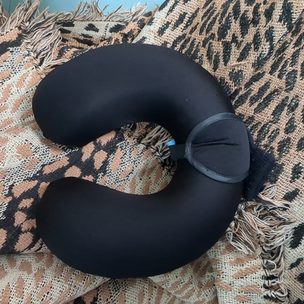 Black Travel Neck Pillow - Picture 2 of 2